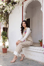 Pretty linen with embroidery co ord