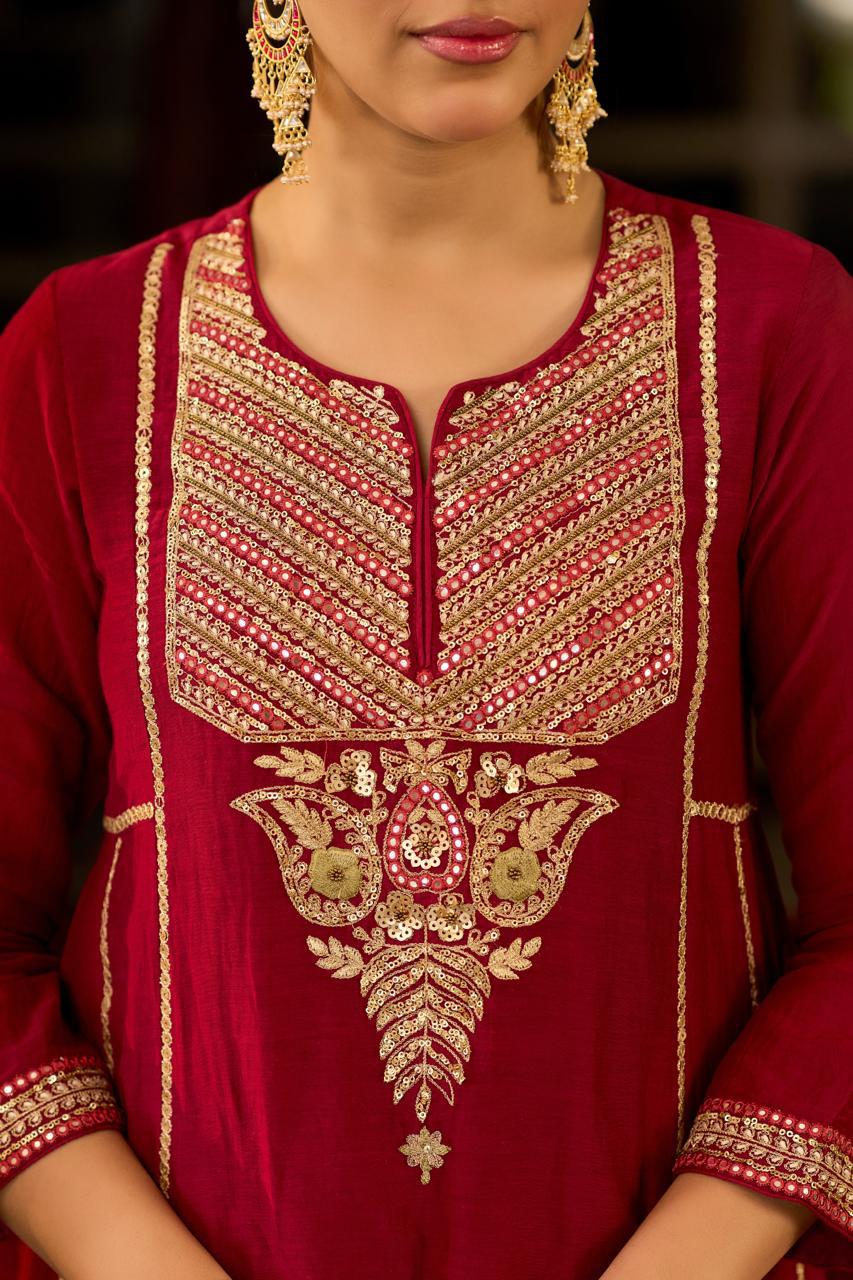 Wow Mul chanderi zari detailing suit set