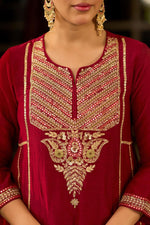Wow Mul chanderi zari detailing suit set