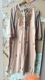 Embroidered cotton kurta