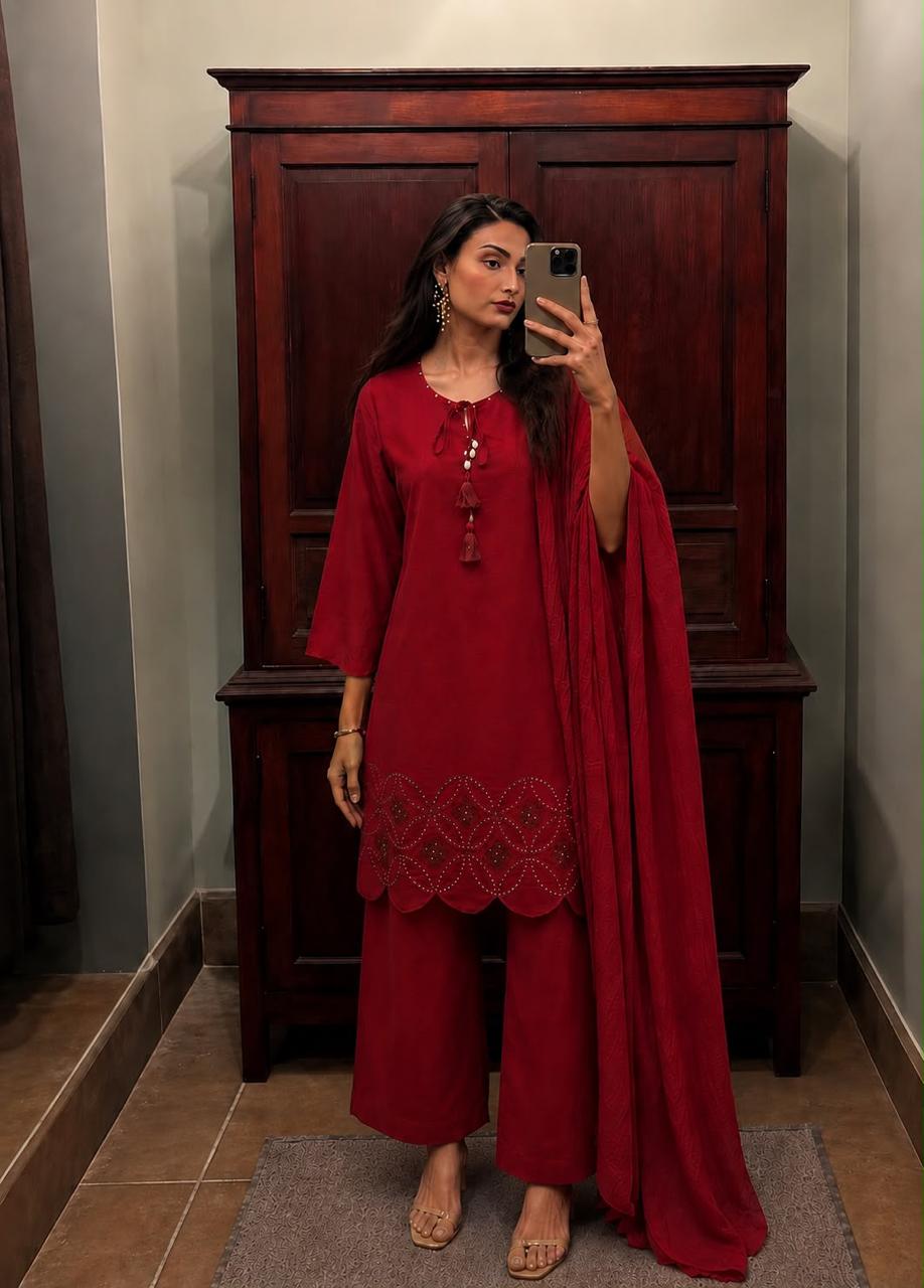 Pure cotton applique work full suit set in red