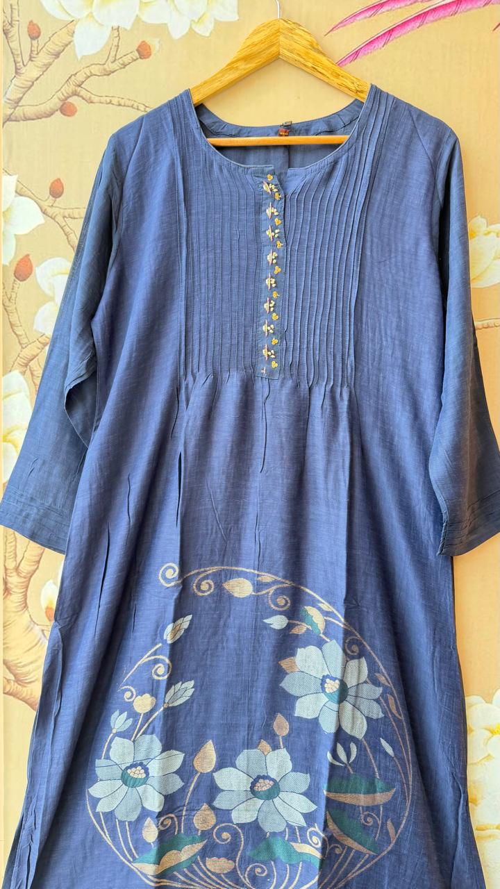 Pretty dola silk blue colour gold zari detailing suit set