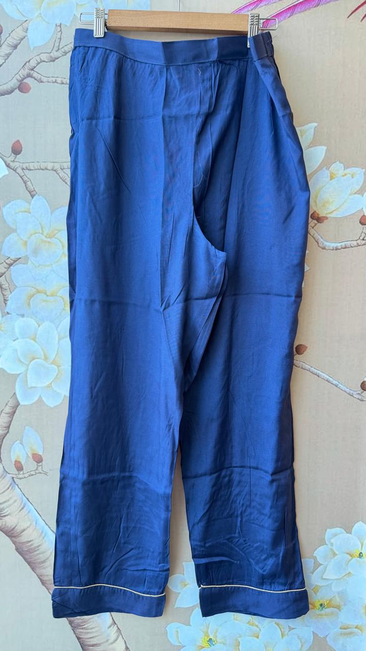 Pretty dola silk blue colour gold zari detailing suit set