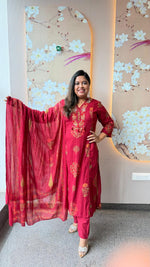 Pure cotton embroidered real mirror designer pocket full cotton suit set in red
