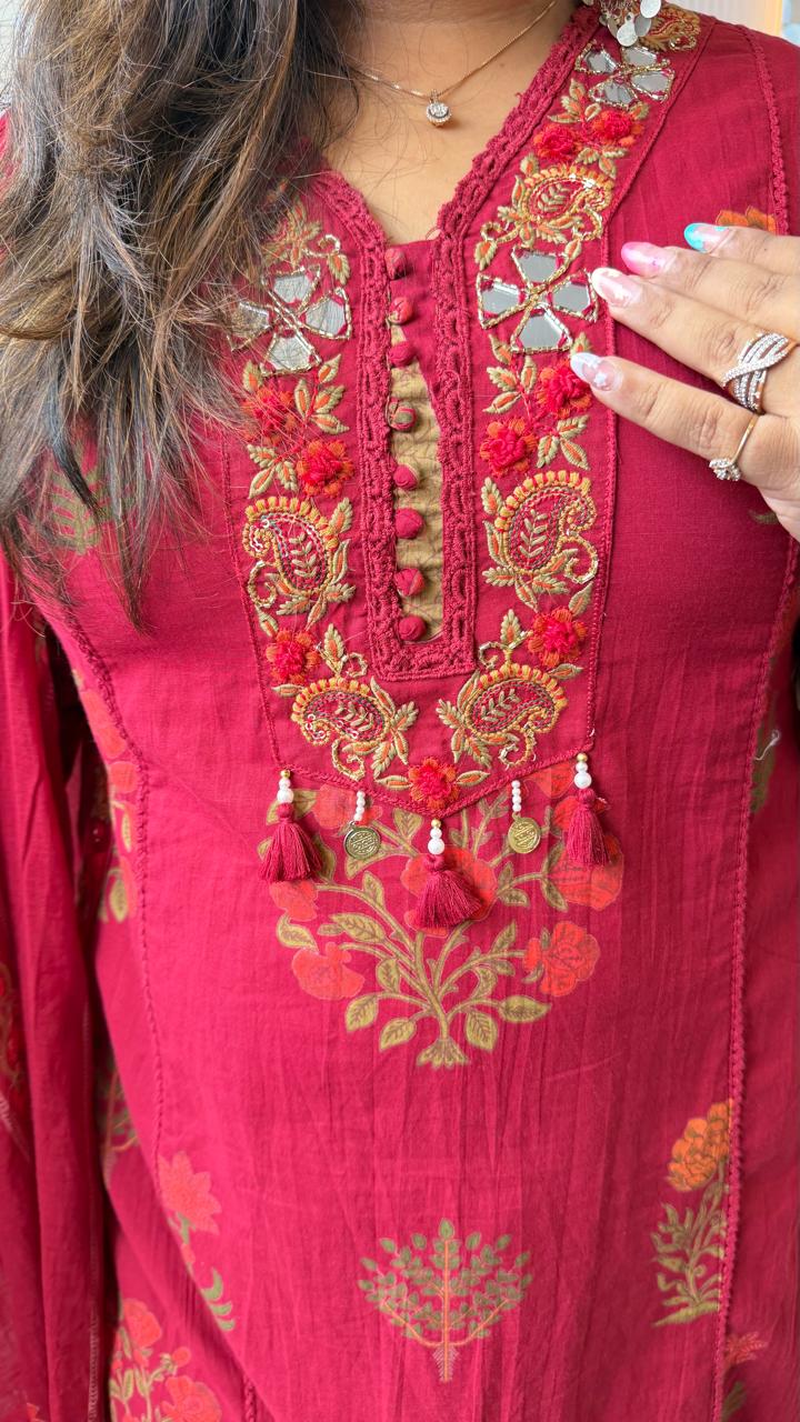 Pure cotton embroidered real mirror designer pocket full cotton suit set in red