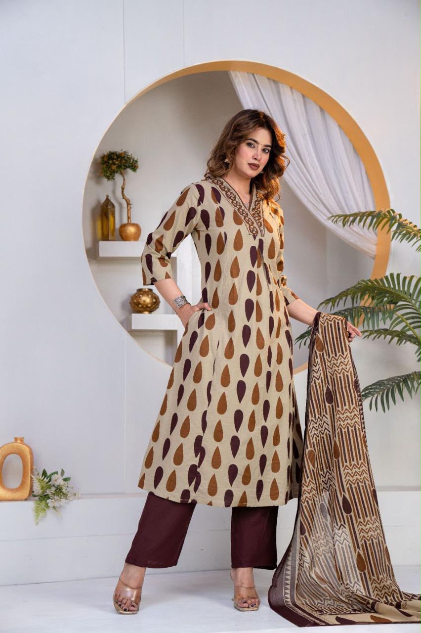 Cotton suit set in brown