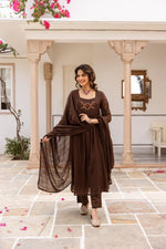 Super pretty Mul cotton embroidered suit set in brown