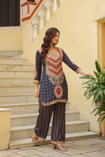 Kareena Kapoor inspired swaroski embellished pure crepe lining co ord