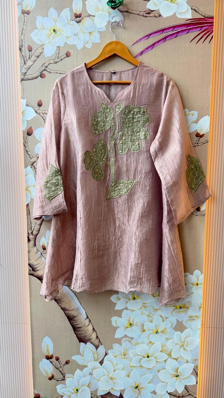 Super pretty applique tissue suit set paired with plazzo pant