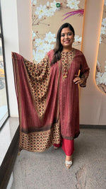 Pure Mul silk bandhani red with geometric print full suit set