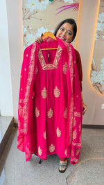 Pretty cotton zari detailing full suit set in Rani pink