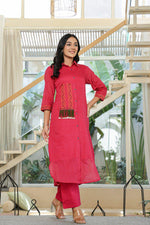 Super gorgeous with designer back co ord in pink
