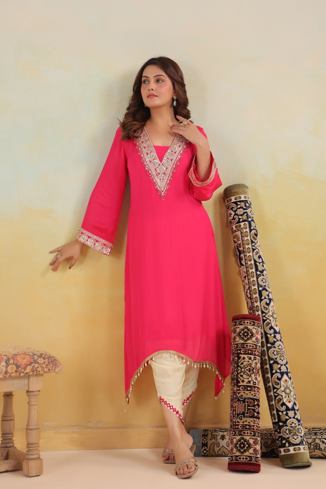 Super smart designer pure chinon tulip pant co ord in pink