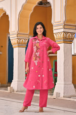 Pretty Mul Chanderi embroidered kurta pant