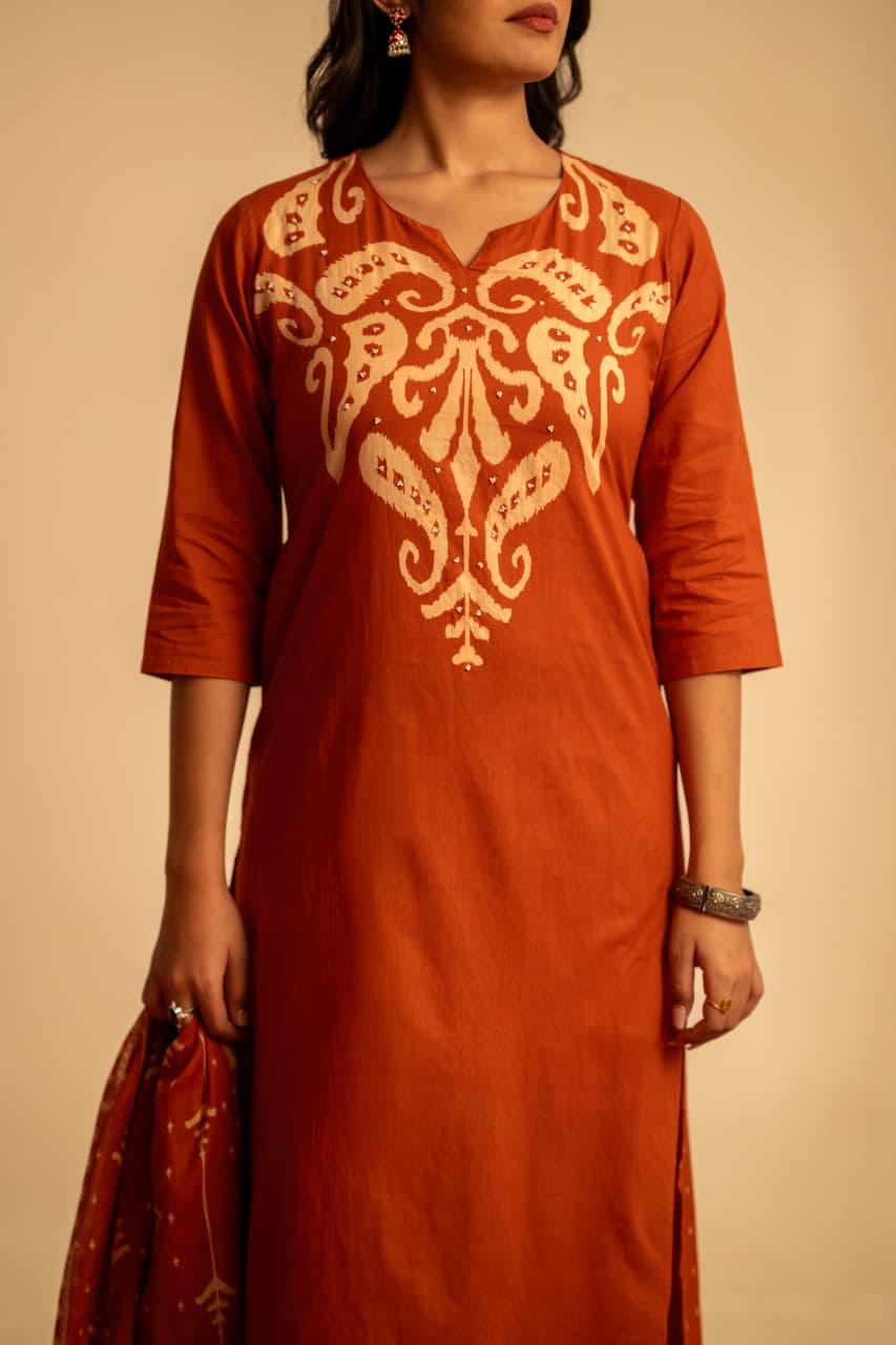 Pure cotton designer back printed pocket suit set in orange