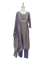 Shimmer tissue with designer pocket suit set