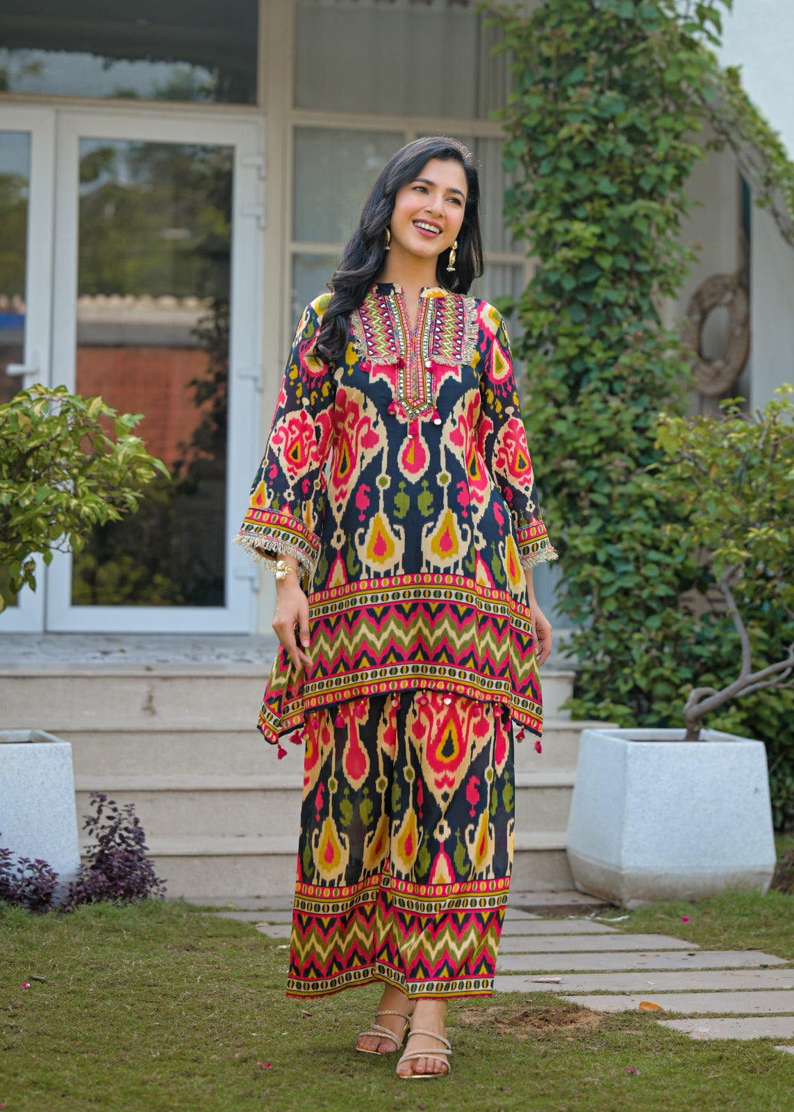 Pretty V neck fringes silk co ord set