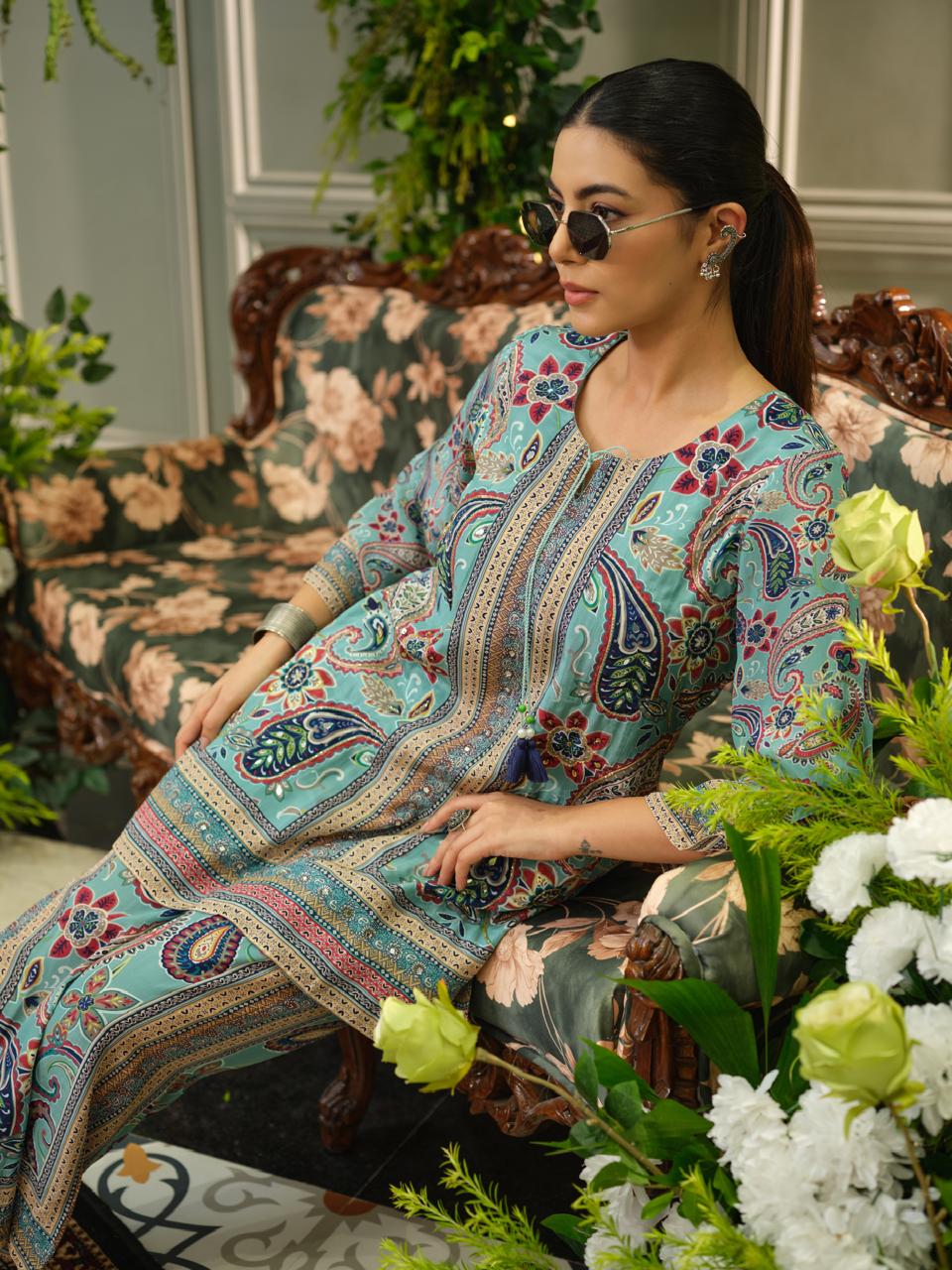 Pure crepe digital printed kurta pant