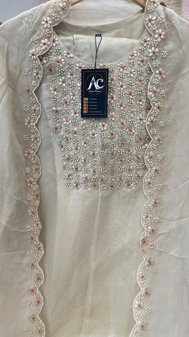 Premium tissue heavy handwork suit set in ivory