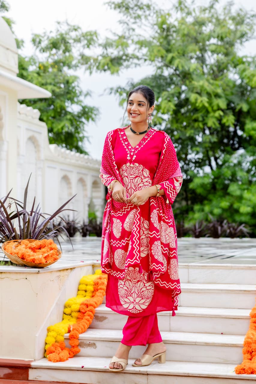 Pure crepe desigenr suit set in pink