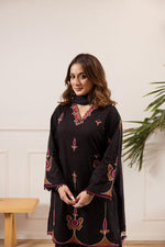 kashmiri Embroidery suit set in black!!