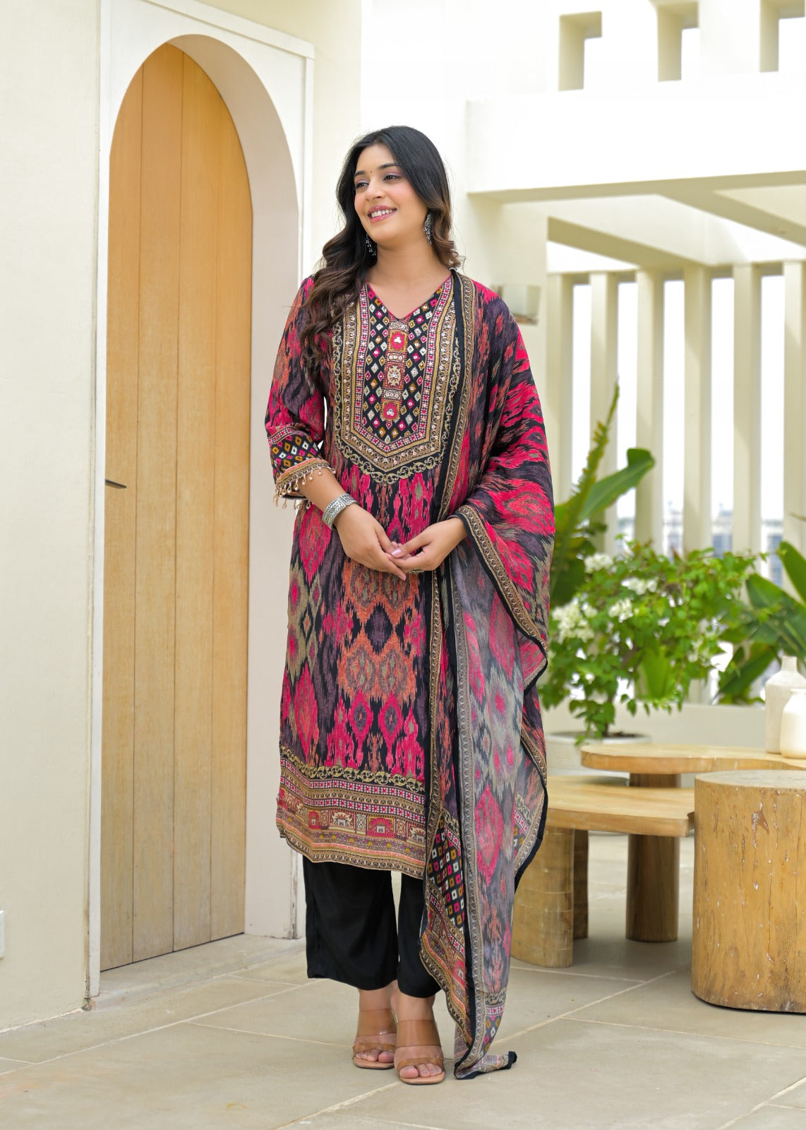 Designer pure crepe suit set