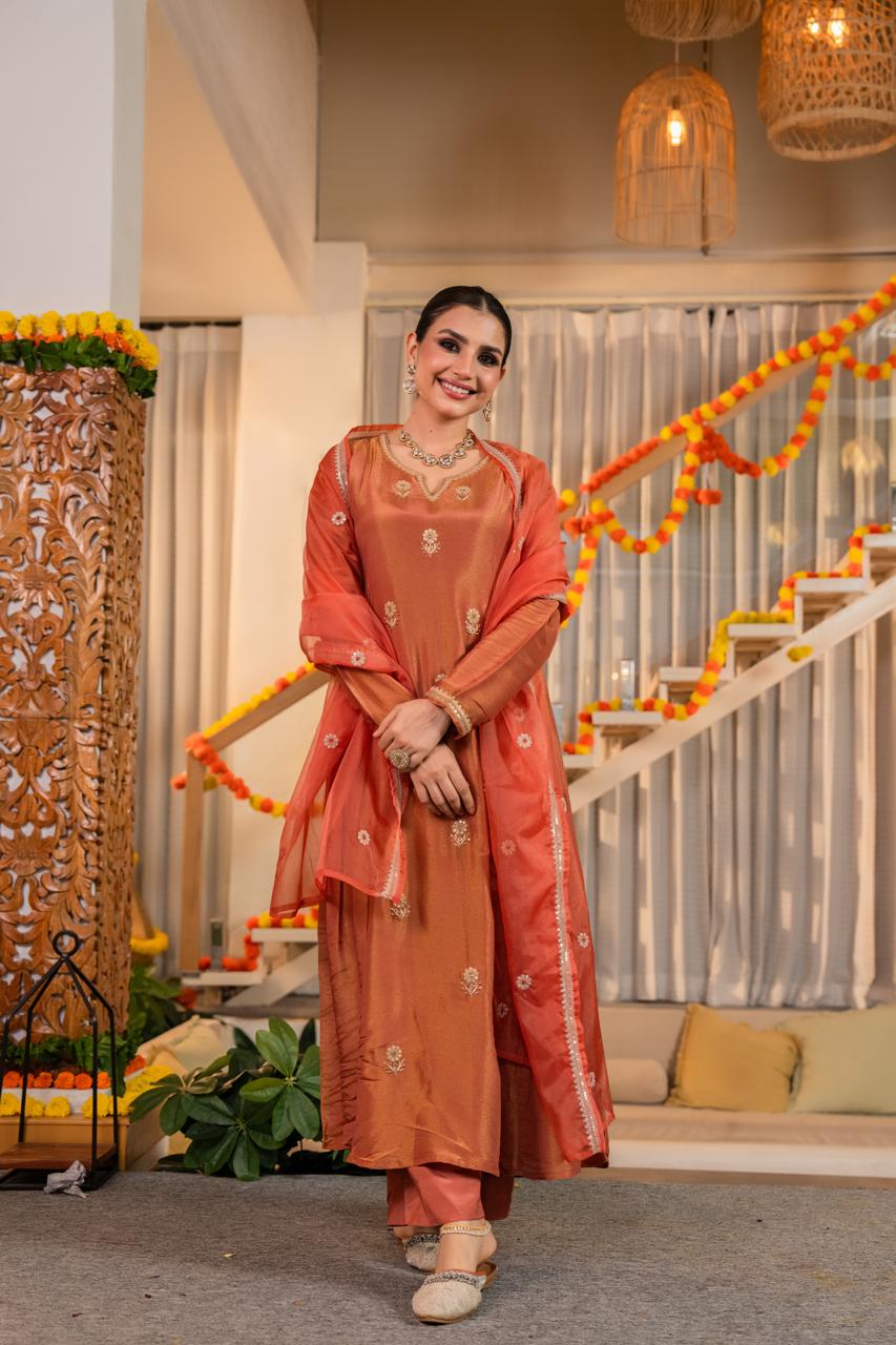 Wow wow peach colour tissue suit set