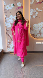 Pretty Mul Chanderi with gotta detailing and heavy hand work in pink