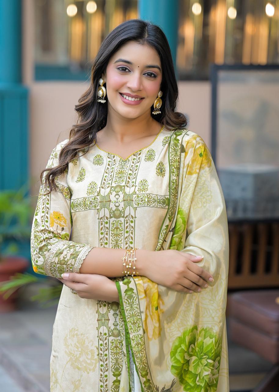 Pretty Pretty lining crepe suit set in green