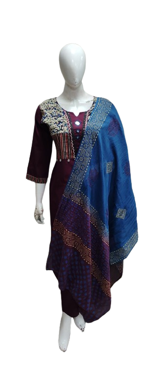 Gorgeous cotton suit in wine