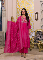 Pure cotton embroidered suit set in pink