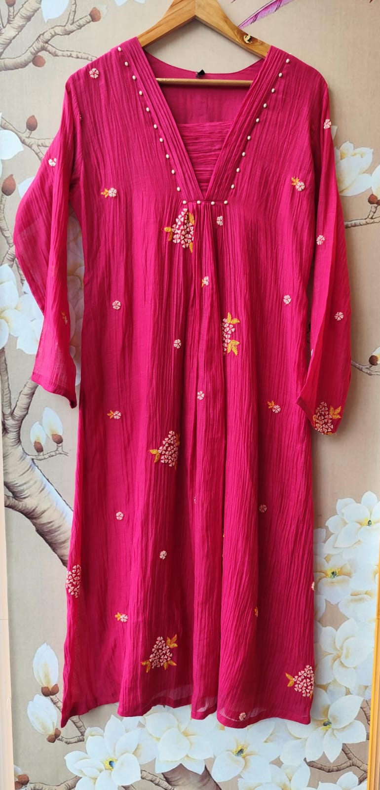 Pretty Mul chanderi with handwork suit set in Rani pink