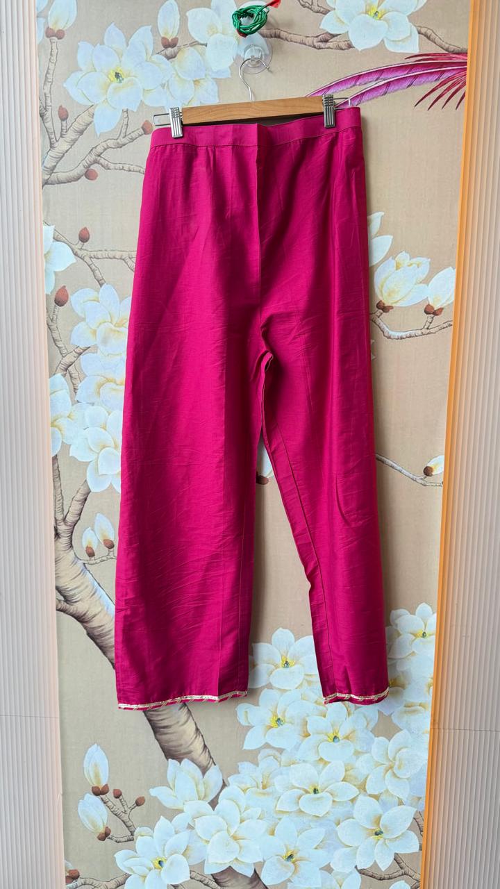 Mul chanderi zari detailing suit set in Rani pink