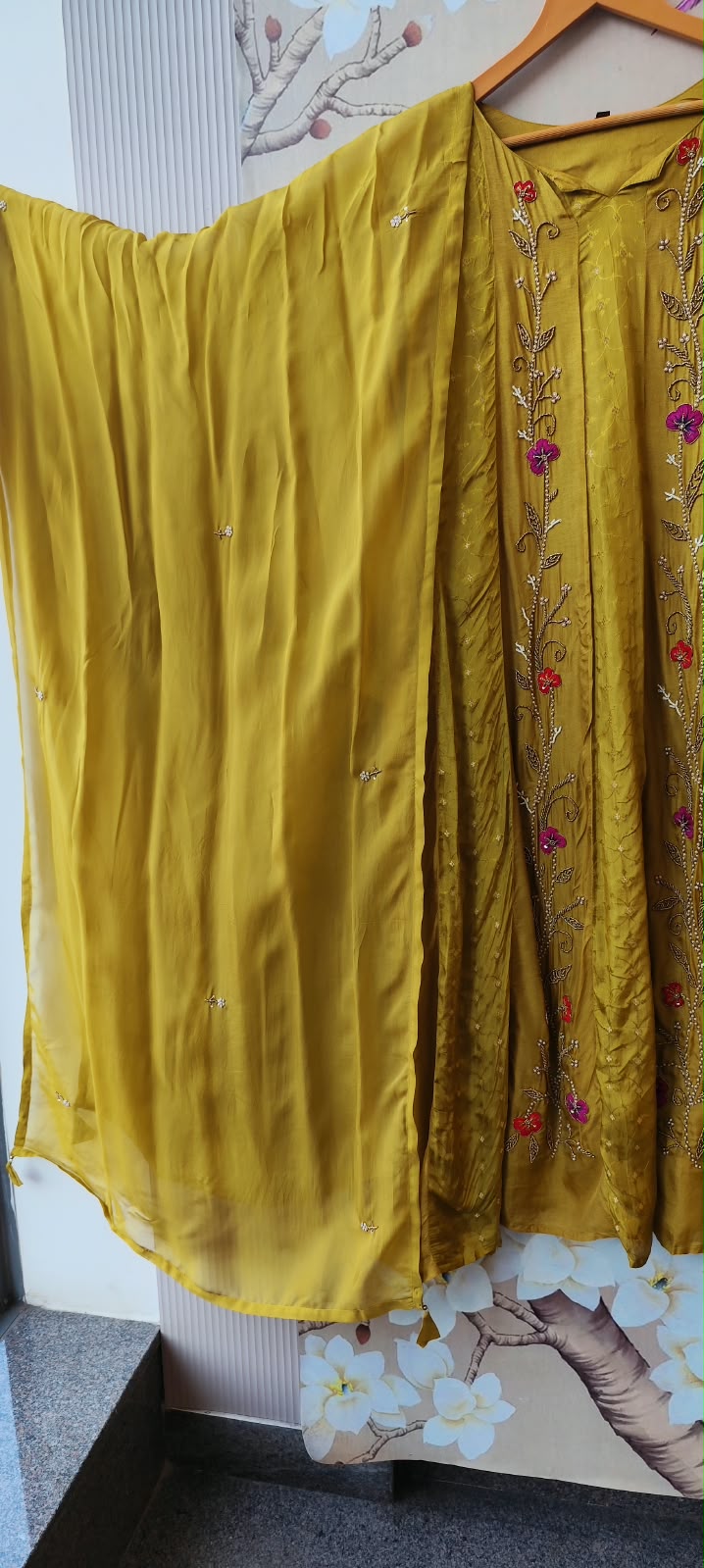 Premium dola silk with gorgeous handwork full suit set with antique handwork