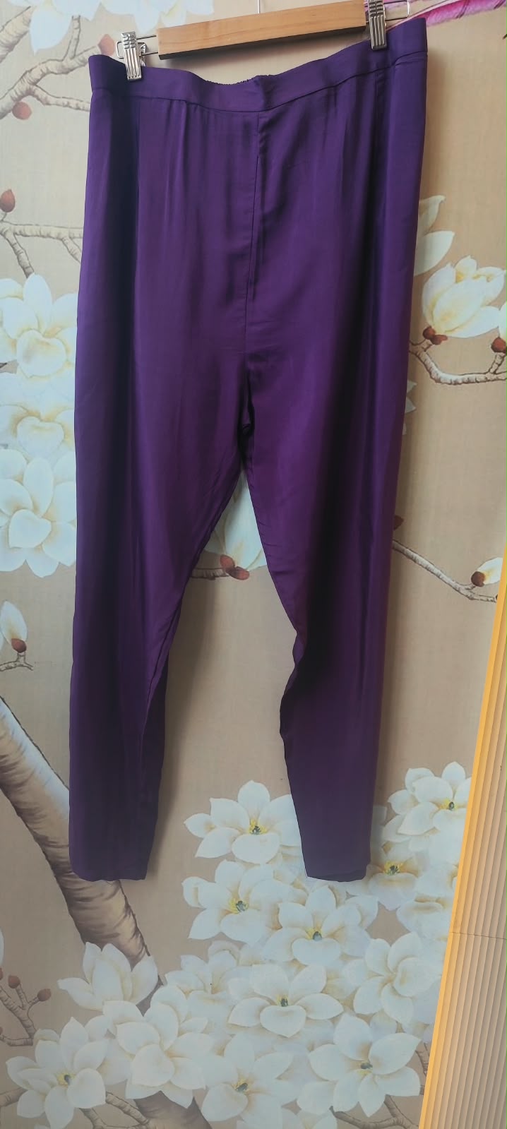 Tissue applique suit set in purple