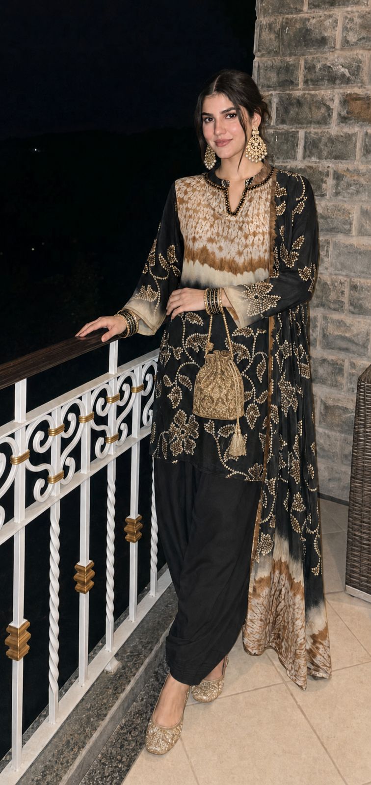 Pure crepe farshi salwar suit set in black