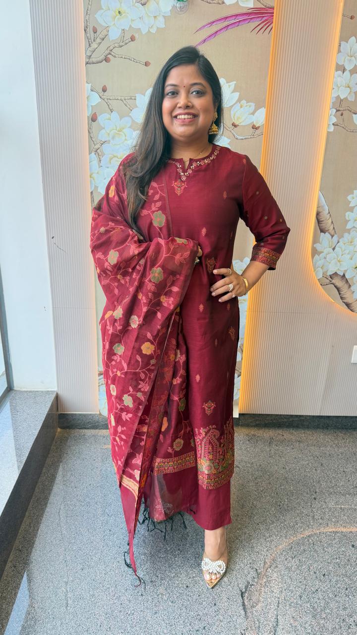 Gorgeous maroon fully weaved jamdani suit set in red