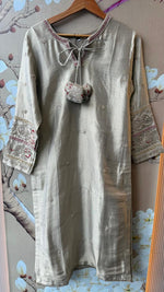 Super premium giraffe tissue heavily embellished suit set