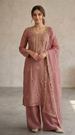 Pretty embellished salsa lining suit set ( true to size ) in pink