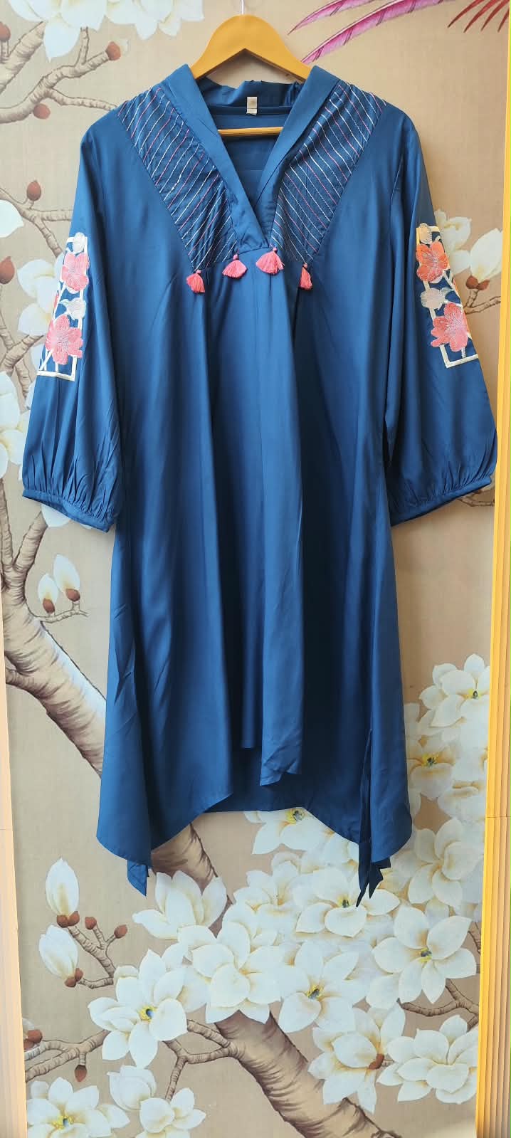 Pretty soft silk applique co ord in blue