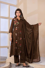 Pure Mul cotton embroidered suit set in brown