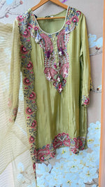 Pretty crepe silk lining embroidered suit set in green