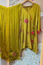 Wow crepe silk premium handwork paired with plazzo pant