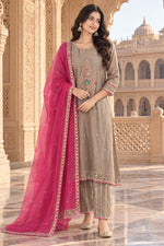Green tissue real mirror detailing suit set in brown