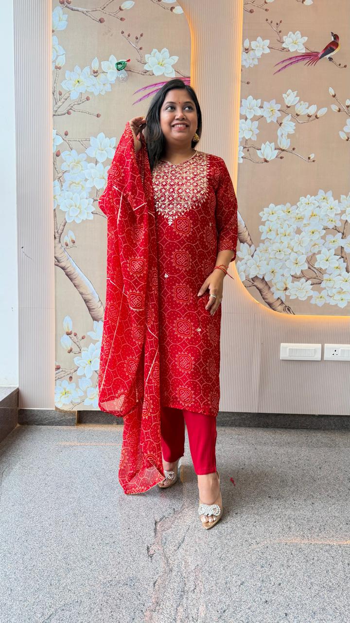 Pretty georgette bandhani with gotta detailing in red