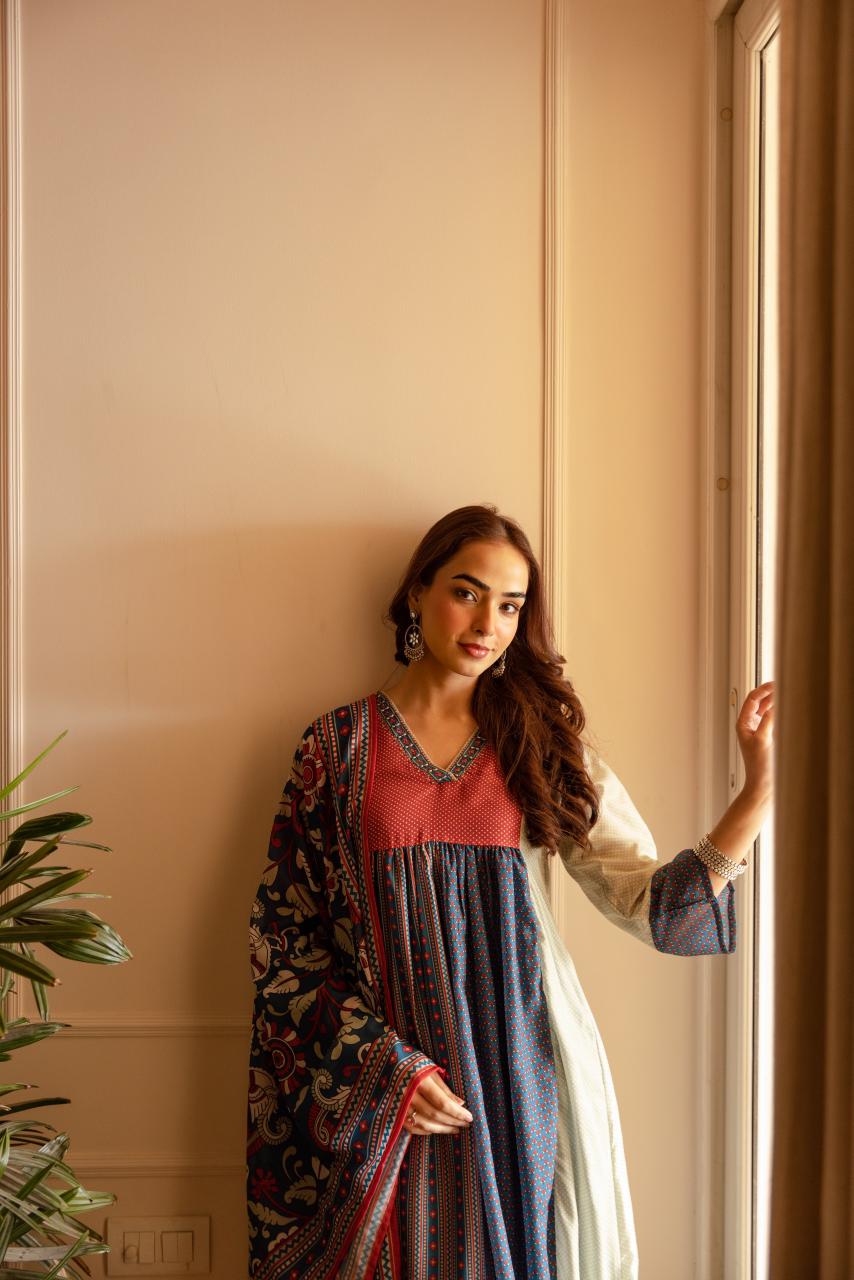Premium Mul digital cotton suit paired with a Kalamkari dupatta