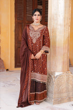 Pretty chinon Zari detailing plazzo set in brown