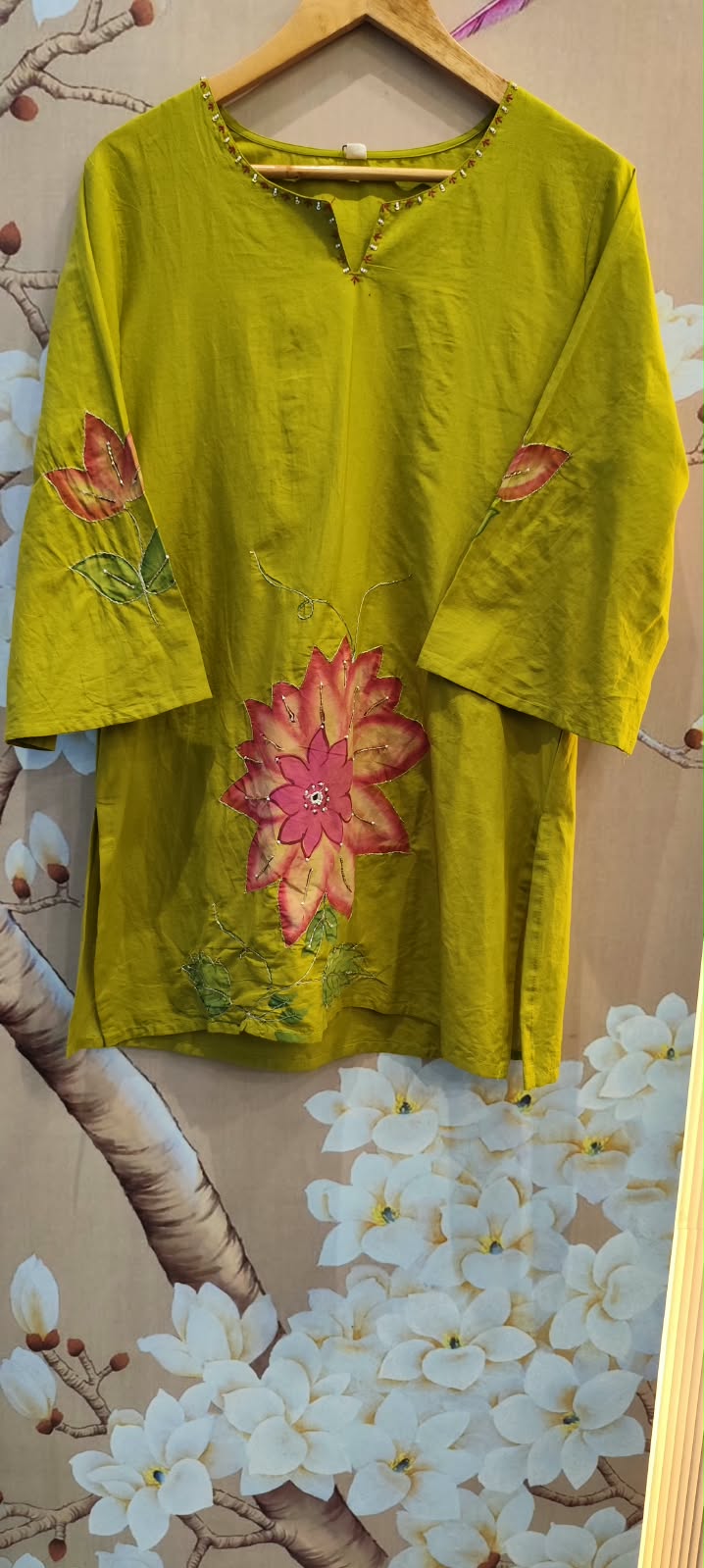 Brush painted full suit set in green in farshi salwar