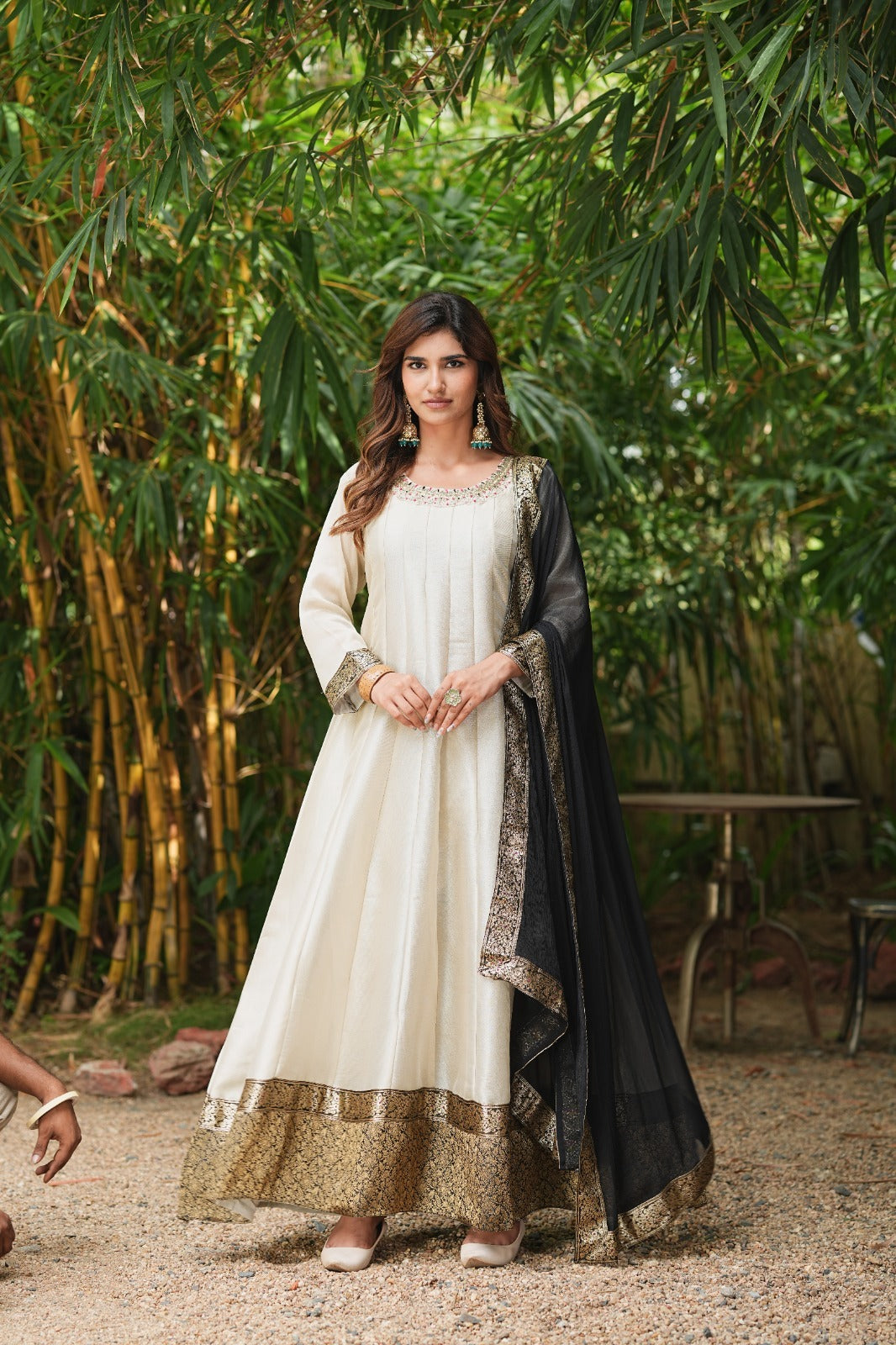 Premium tissue Anarkali with brocade border ( true to size )