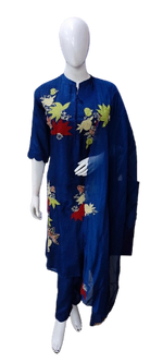 Gorgeous appliqué work full suit set with organza dupatta